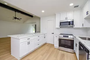 1815 Mustang Springs Dr, Missouri City, TX 77459 - Photo 1