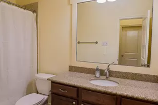 6047 Yale St, Houston, TX 77076 - Photo 8