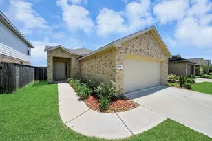 9206 Burnet Flds Dr, Baytown, TX 77521 - Photo 6