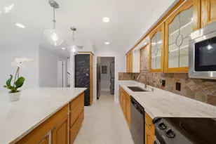 6452 Burgoyne Rd, Houston, TX 77057 - Photo 14