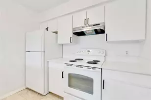 6910 Hart Ln, Austin, TX 78731 - Photo 8