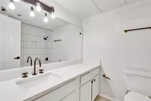 6910 Hart Ln, Austin, TX 78731 - Photo 12