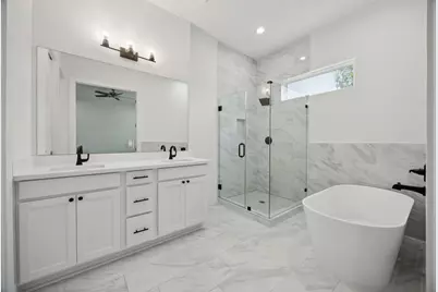 5734 White Magnolia Street, Houston, TX 77091 - Photo 6