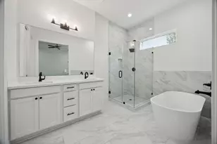 5734 White Magnolia St., Houston, TX 77091 - Photo 6