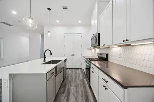 5734 White Magnolia St., Houston, TX 77091 - Photo 4