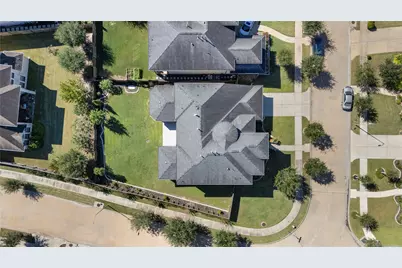 6411 Tarrion Bay Lane, Sugar Land, TX 77479 - Photo 2