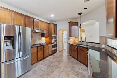 1740 N Meridian Greens Drive, Dickinson, TX 77539 - Photo 10