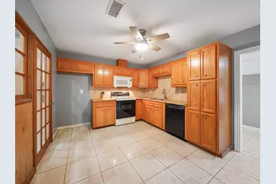 15522 Winter Briar Drive, Houston, TX 77489 - Photo 6