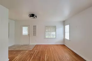 2816 Elser, Houston, TX 77009 - Photo 10