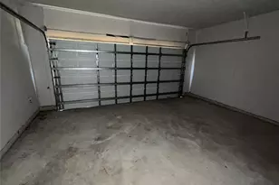 3010 Royal Albatross Dr, Texas City, TX 77590 - Photo 16