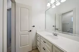 4911 Imperial St, Bellaire, TX 77401 - Photo 36