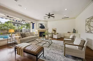 4911 Imperial St, Bellaire, TX 77401 - Photo 2