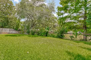 2302 Brook View Ln, Sugar Land, TX 77479 - Photo 40