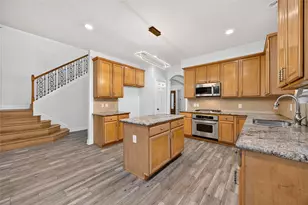 10227 Mossy Brook Ln, Cypress, TX 77433 - Photo 10