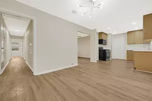 914 Peach Spring Dr, Houston, TX 77088 - Photo 8