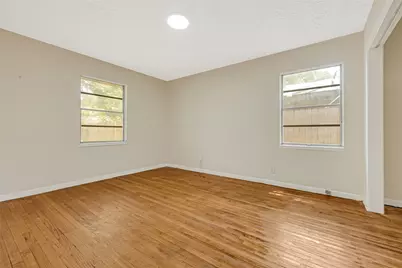 914 Peach Spring Drive, Houston, TX 77088 - Photo 16