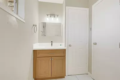 914 Peach Spring Drive, Houston, TX 77088 - Photo 22