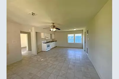 1736 Lynn Lane, Freeport, TX 77541 - Photo 10