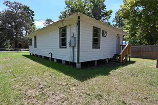 701 Clay St, Cleveland, TX 77327 - Photo 10