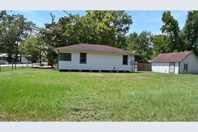 701 Clay Street, Cleveland, TX 77327 - Photo 6