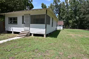 701 Clay St, Cleveland, TX 77327 - Photo 4
