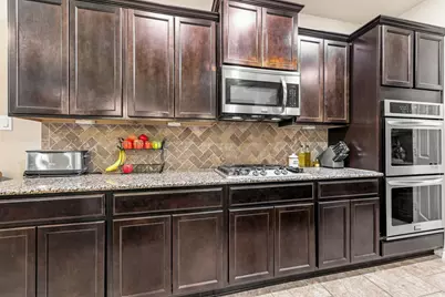 18118 Banpo Court, Houston, TX 77044 - Photo 6