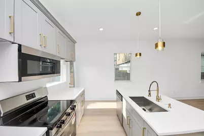 8601 Amadwe Street #B, Houston, TX 77051 - Photo 16