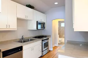 5941 S Loop E, Houston, TX 77033 - Photo 16