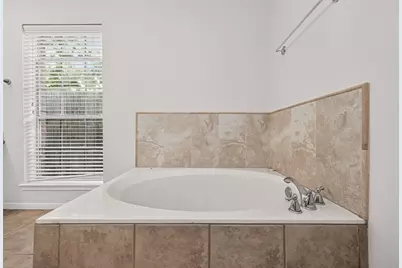 16026 Sweetwater Creek Drive, Houston, TX 77095 - Photo 30