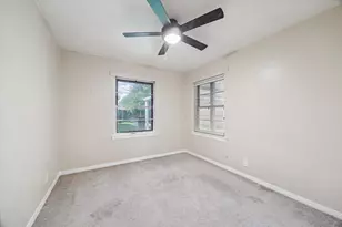 5618 Sweetbriar St, Houston, TX 77017 - Photo 12