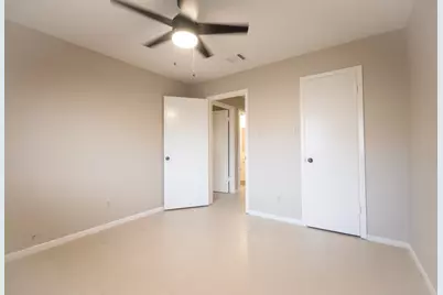 7310 Westbranch Drive, Houston, TX 77072 - Photo 20