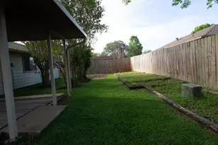 7310 Westbranch Dr, Houston, TX 77072 - Photo 24