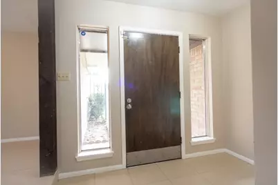 7310 Westbranch Drive, Houston, TX 77072 - Photo 4