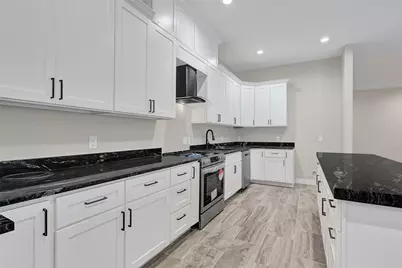 7045 Cayton Street, Houston, TX 77061 - Photo 10