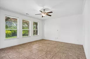 1826 Olive Pine Dr, Fresno, TX 77545 - Photo 2