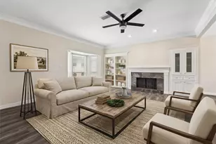 1017 Nantucket Dr, Houston, TX 77057 - Photo 2