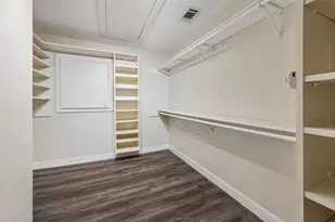 1017 Nantucket Dr, Houston, TX 77057 - Photo 14