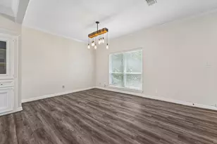 1017 Nantucket Dr, Houston, TX 77057 - Photo 6