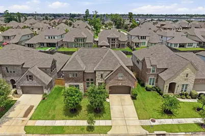 12027 Ballshire Pines Drive, Humble, TX 77346 - Photo 2