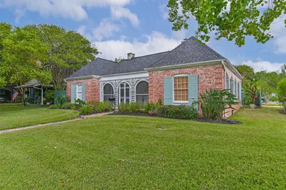 4804 Crockett Boulevard, Galveston, TX 77551 - Photo 2