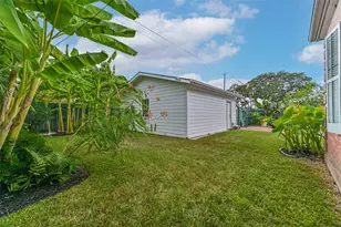 4804 Crockett Blvd, Galveston, TX 77551 - Photo 32