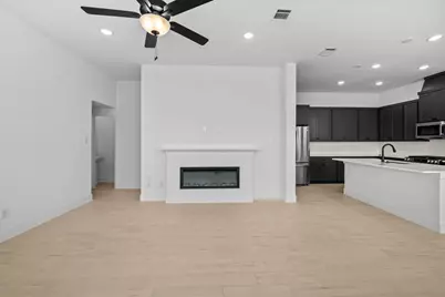 9438 Garden Gate Drive, Missouri City, TX 77459 - Photo 4
