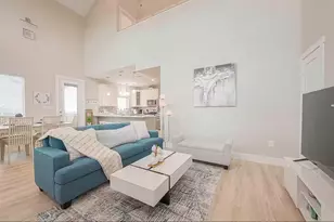226 Bay Ave, Freeport, TX 77541 - Photo 8