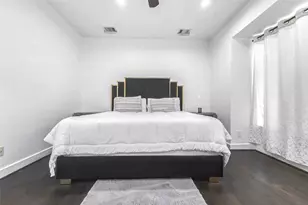5715 Larkin St, Houston, TX 77007 - Photo 12