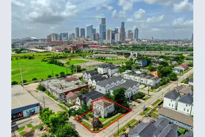 1517 Gentry Street, Houston, TX 77009 - Photo 1