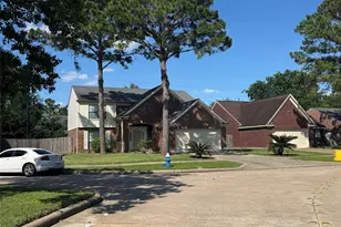 9914 Cedaredge Dr, Houston, TX 77064 - Photo 2