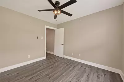 3501 Link Valley Drive #303, Houston, TX 77025 - Photo 24