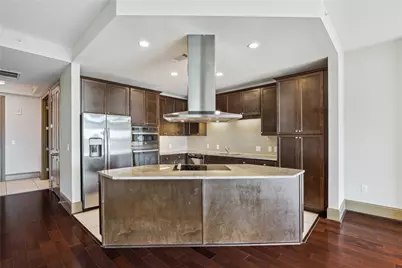 9870 Gaylord Drive #818, Houston, TX 77024 - Photo 4