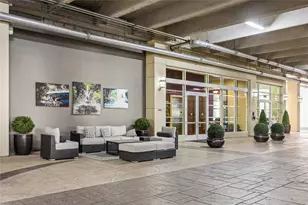 9870 Gaylord Dr, Houston, TX 77024 - Photo 14