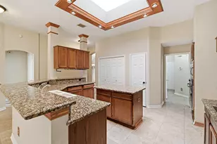 14015 Crown Glen Ct, Houston, TX 77062 - Photo 18